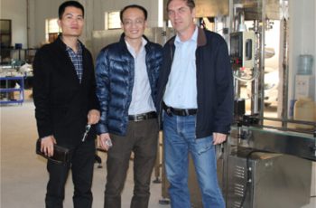 ग्राहकों