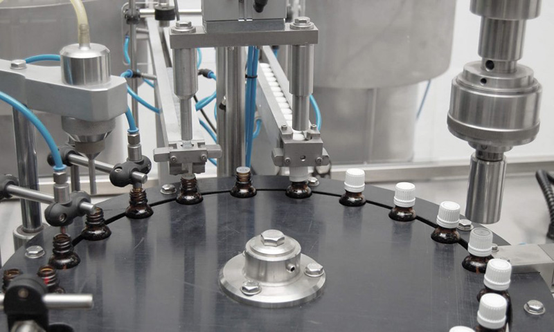 टिंचर भरने की मशीन